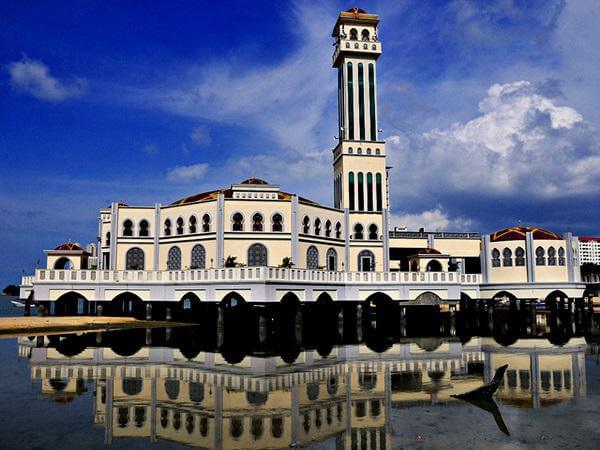 Masjid Terapung Tanjung Bungah