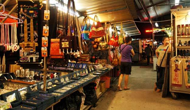 Pasar Malam Batu Ferringhi