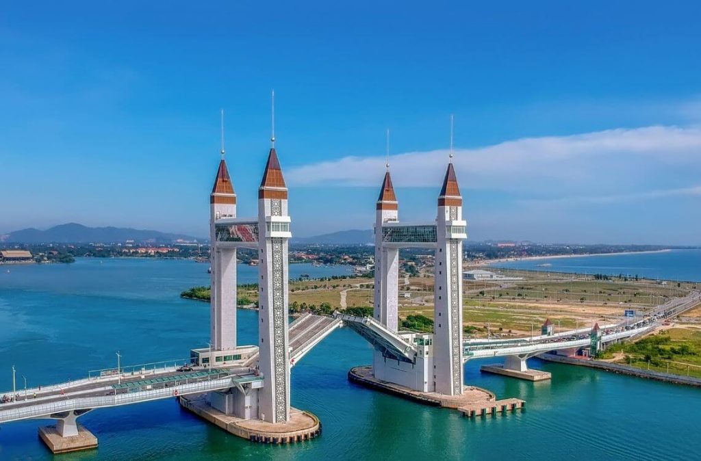 30 Tempat Menarik di Terengganu (2023) - Popular & Cantik