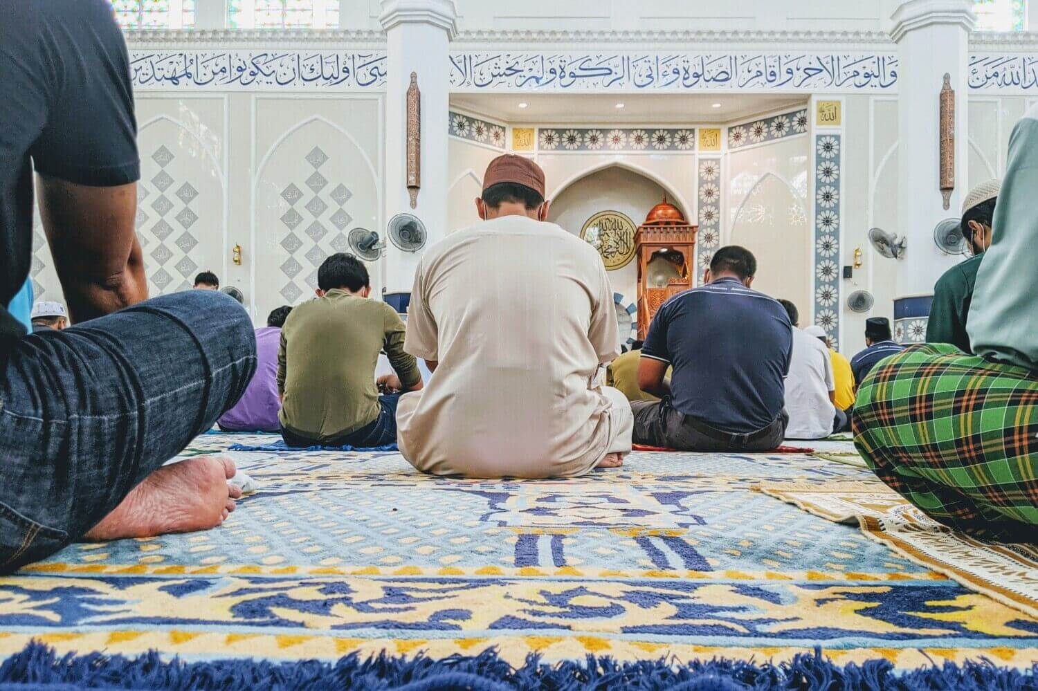 jemaah melafazkan takbir raya haji di Masjid