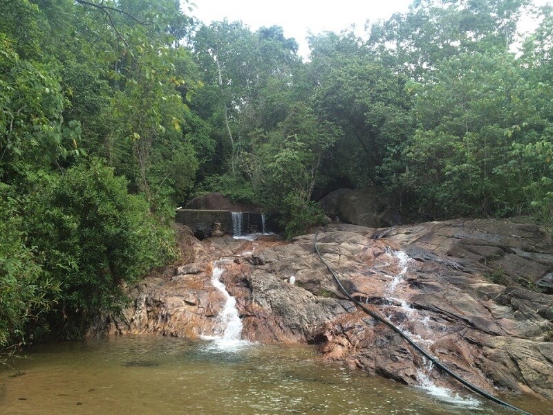 air terjun buntong