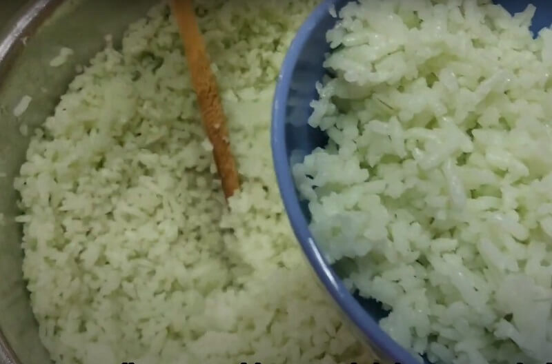 masuk nasi dalam mangkuk