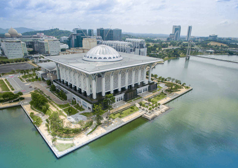 Masjid Tuanku Mizan Zainal Abidin