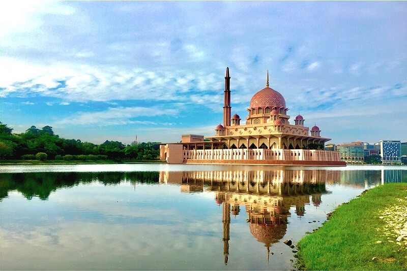 Putra-Mosque