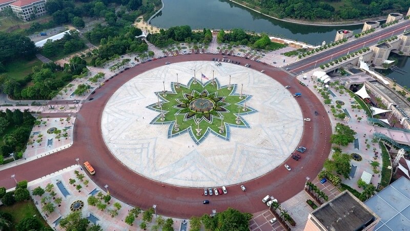 dataran putrajaya