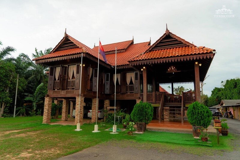 Memorial Daeng Haddadek Seri Saleiwangeng