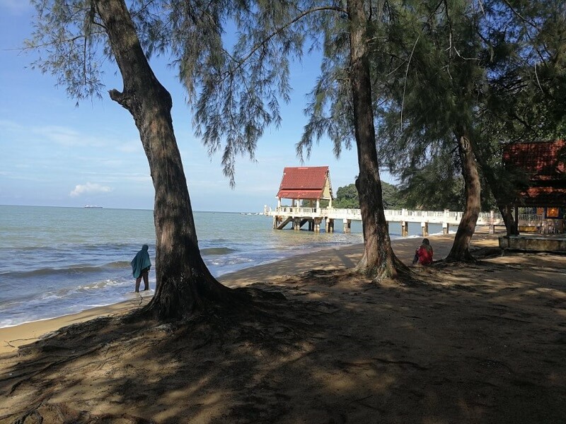 Pantai Tanjung Bidara