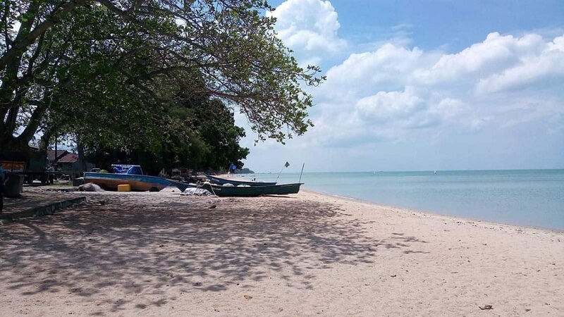 Pantai Padang Kemunting