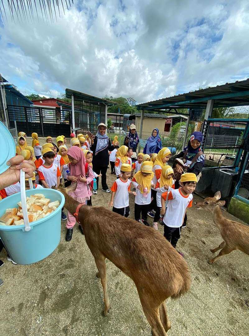 Saville Wonderland Semenyih - Petting Zoo Selangor