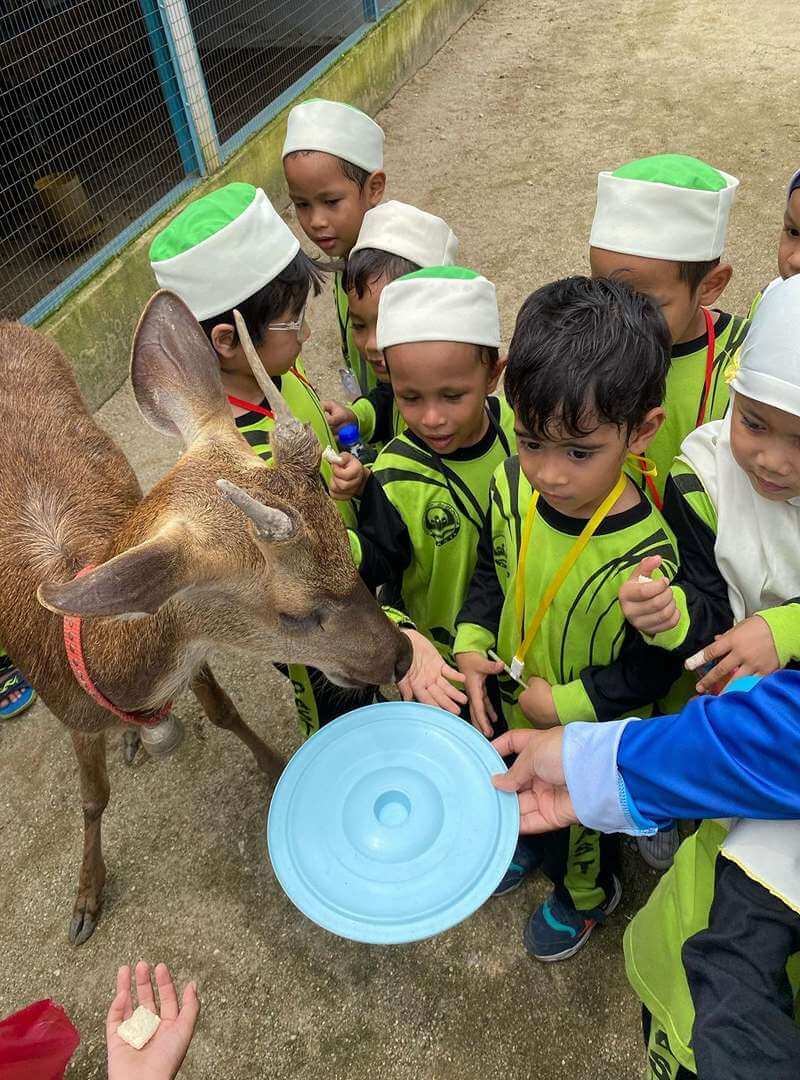 Saville Wonderland Semenyih - Petting Zoo Selangor