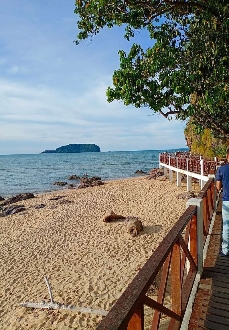 Pantai Bukit Kluang - Tempat Menarik Di Besut