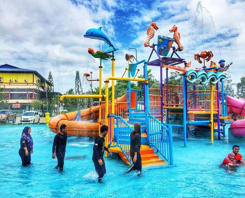 Indah Jaya Waterpark - Tempat Menarik di Sandakan