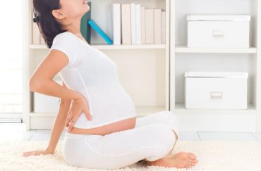 wanita sakit pinggang ketika hamil