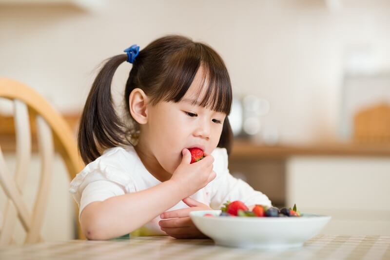 Buah untuk Anak Kecil yang Sihat dan Selamat