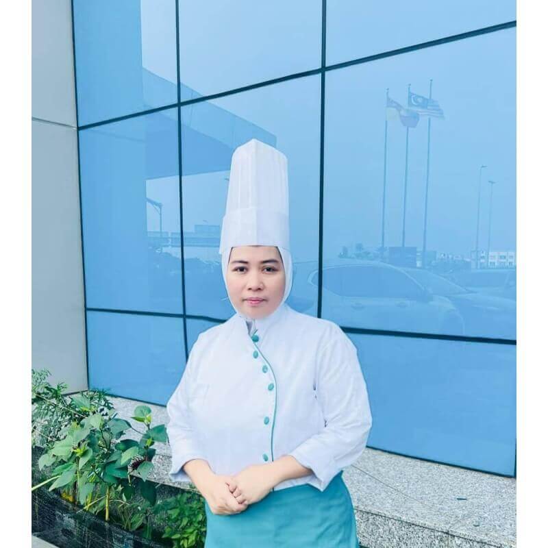 Chef Maizatul Akmal Marsom dari Café Columbia, Columbia Asia Hospital – Klang