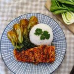 Salmon dan Nasi Bakar Bok Choy